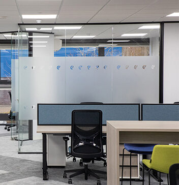 Open plan office space, partitioning and office furniture